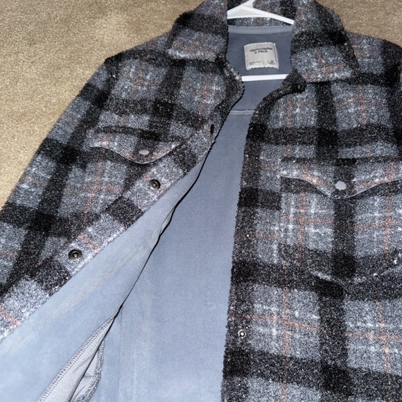 Abercrombie Sherpa Shacket - Picture 3 of 5